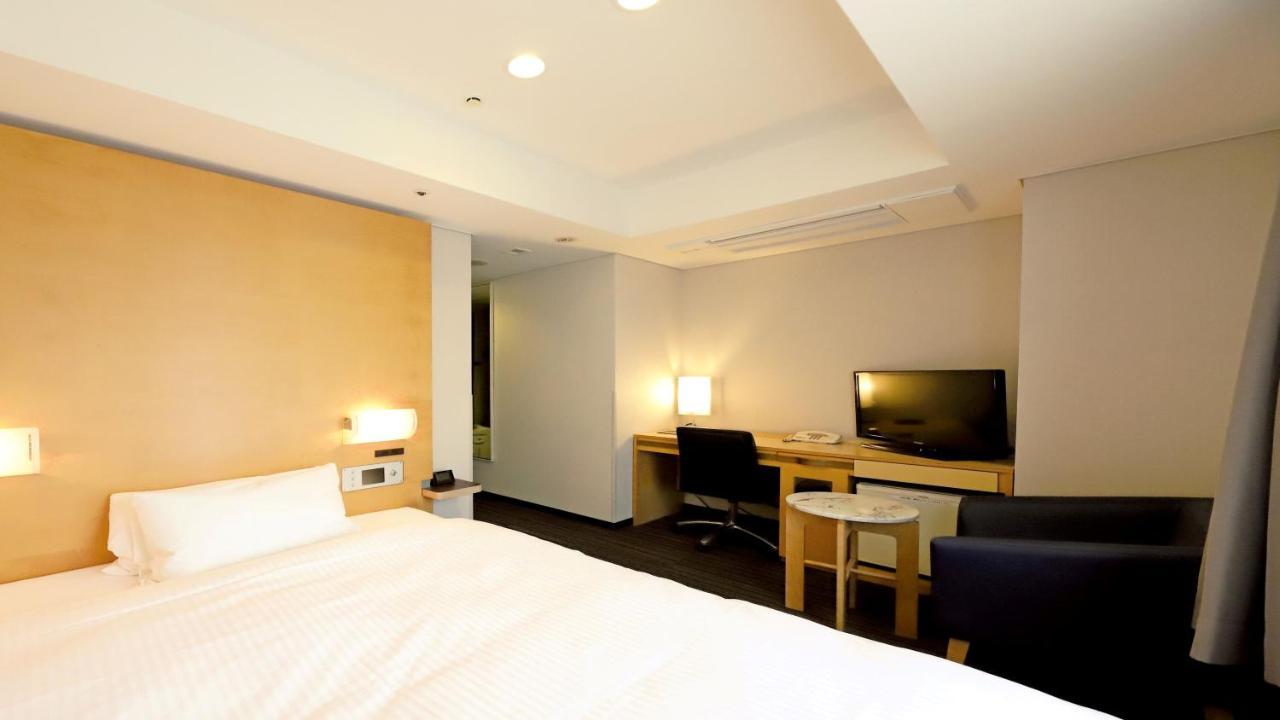 Smile Hotel Osaka Yotsubashi Eksteriør billede
